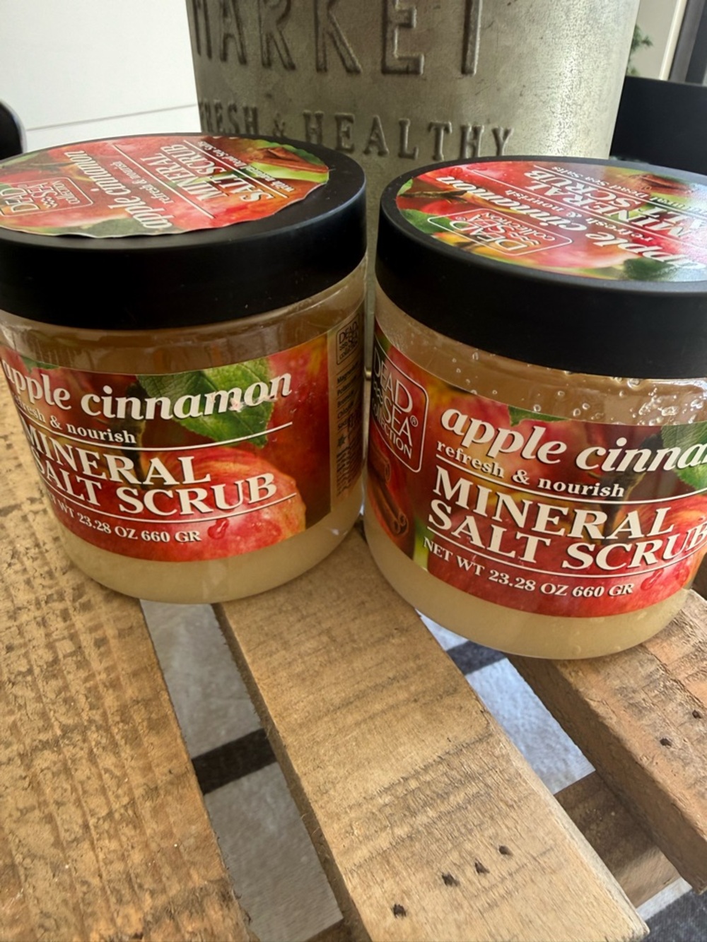 Dead Sea Collection Apple Cinnamon Mineral Salt Scrub - Refresh & Nourish (2)